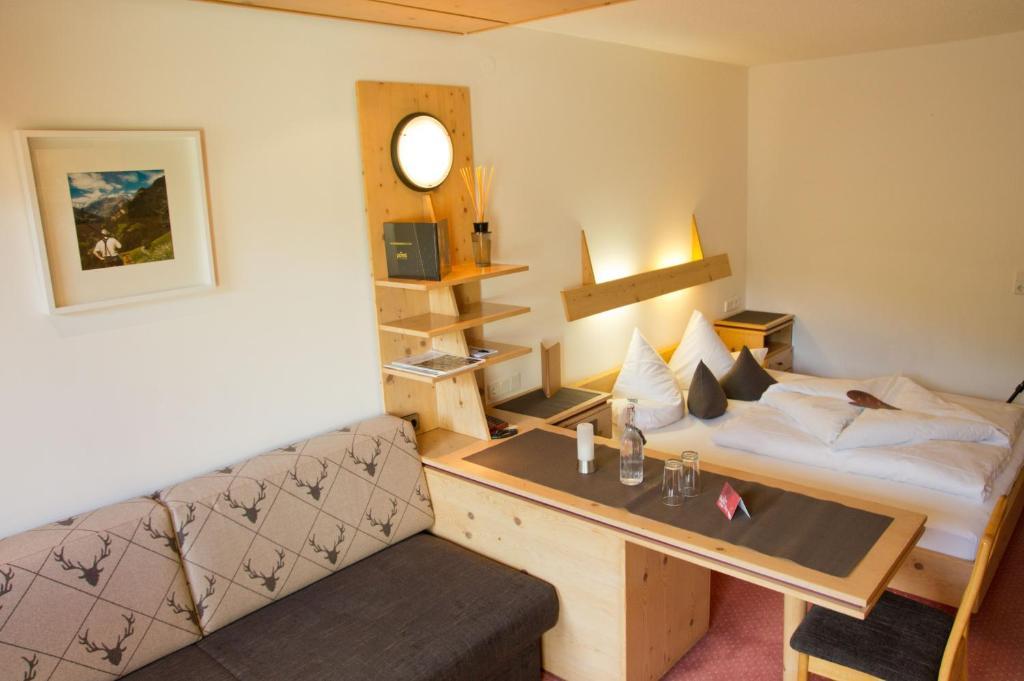 Hotel Garni Hainbacherhof Sölden Rom bilde