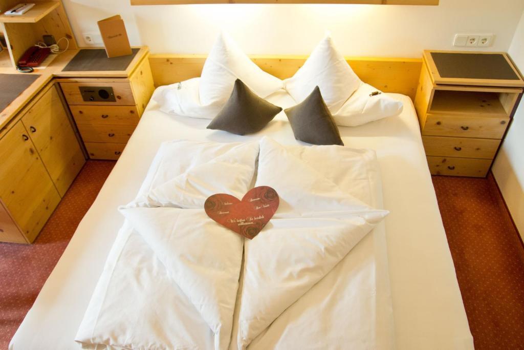 Hotel Garni Hainbacherhof Sölden Rom bilde
