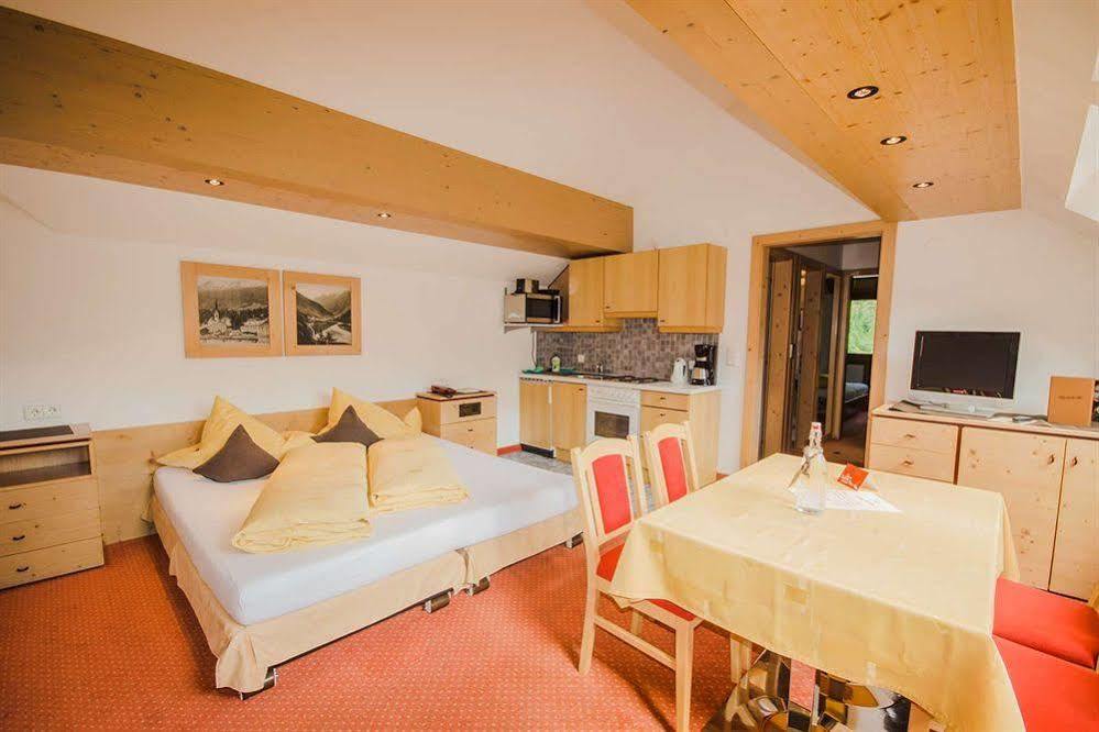 Hotel Garni Hainbacherhof Sölden Eksteriør bilde